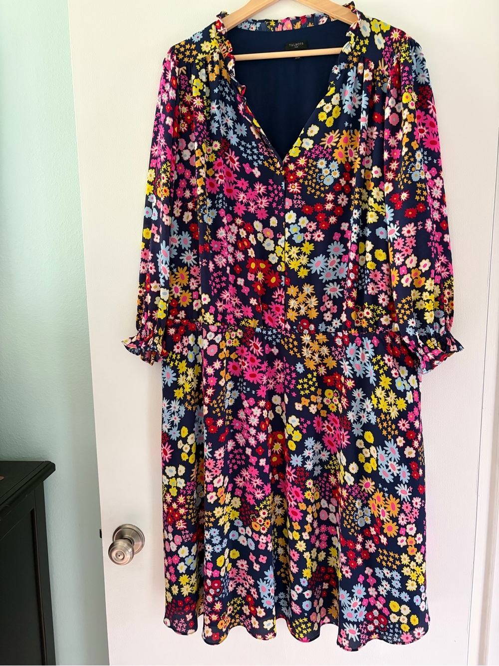 Talbots 2X Plus Multicolor Navy Blue Fit & Flare Starburst Floral Midi Dress - Picture 4 of 16